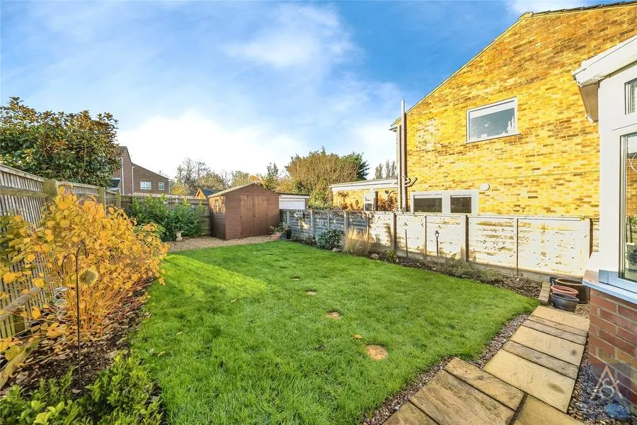 Otters Brook, Buckingham, MK18, photo 17