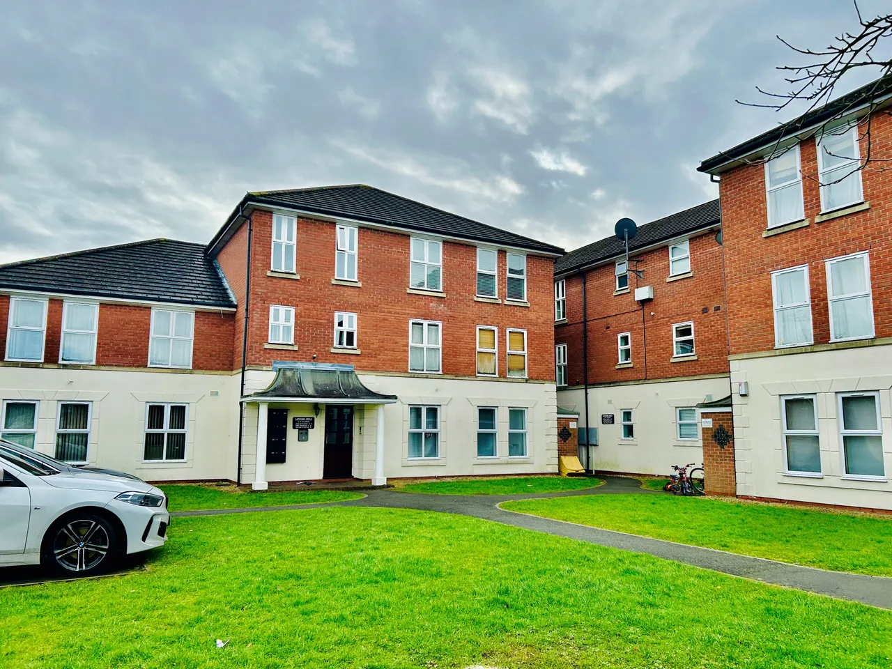 1 bed flat to rent, Sapphire Drive, Leamington Spa, CV31
