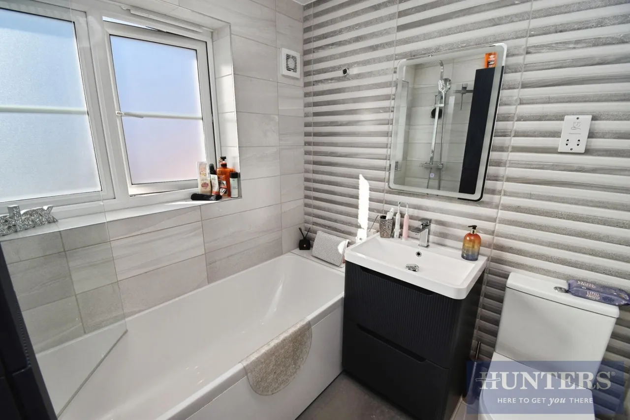 Cowslip Lane, Thurnby, LE7, photo 12