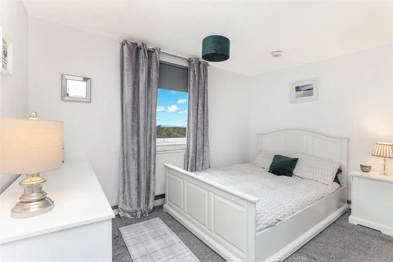 Riccarton, Westwood, G75, photo 8