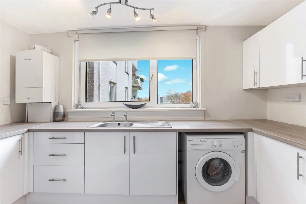 Riccarton, Westwood, G75, photo 14