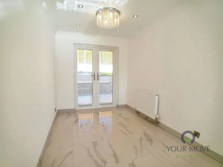 Longshaw Drive, Worsley, M28, photo 13