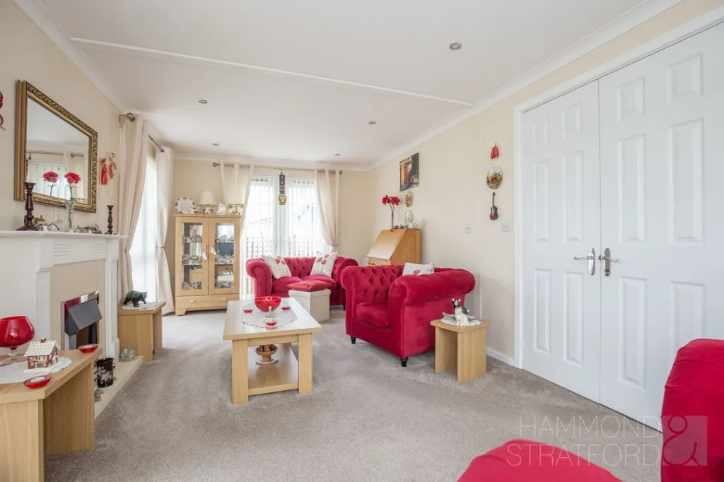 Appletree Close, Attleborough, photo 7