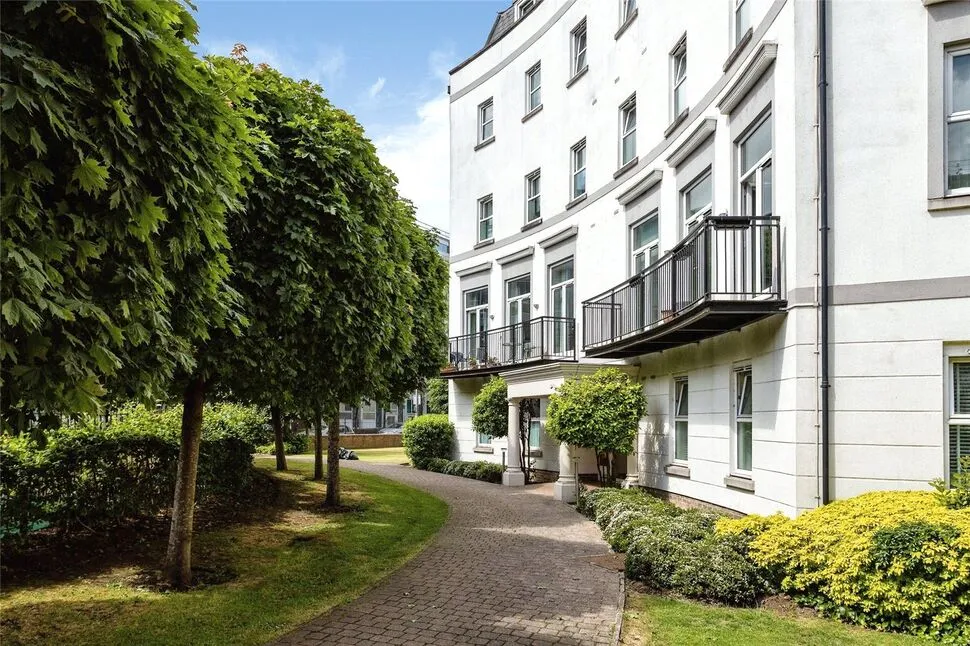 2 bed flat for sale — Exchange Mews, Culverden Park Road, Kent, TN4