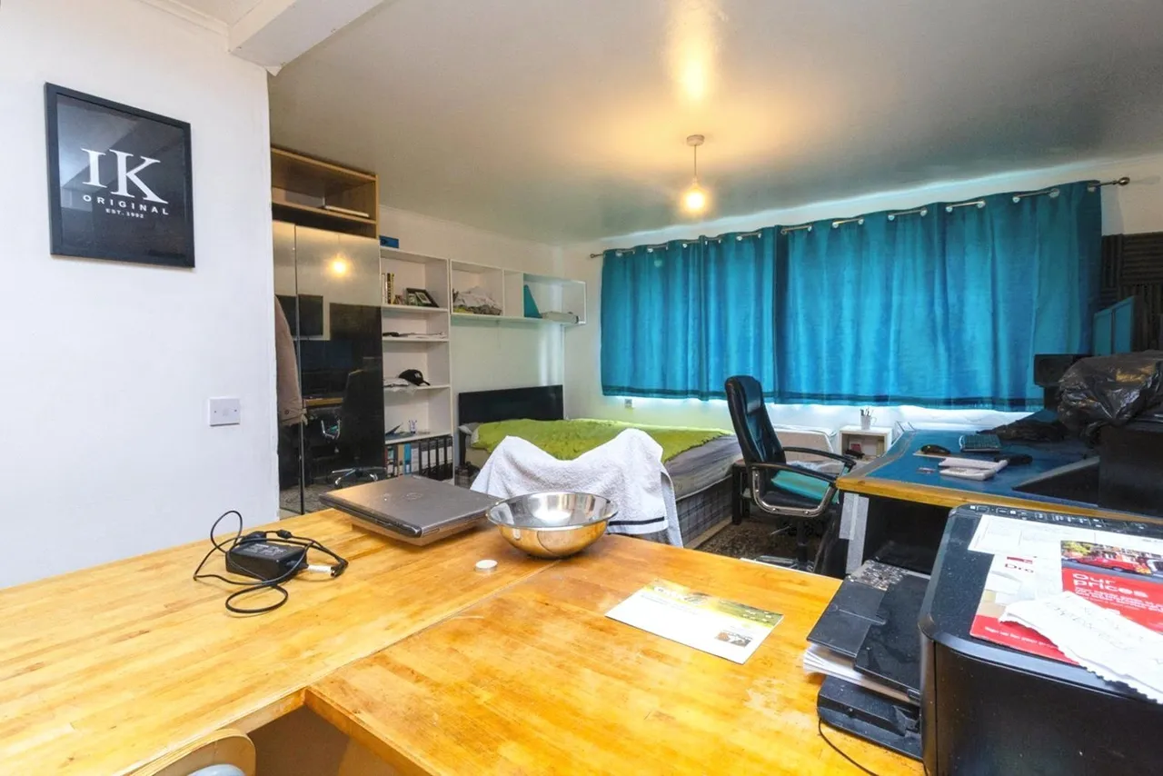 North Ninth Street, Milton Keynes, MK9, photo 5