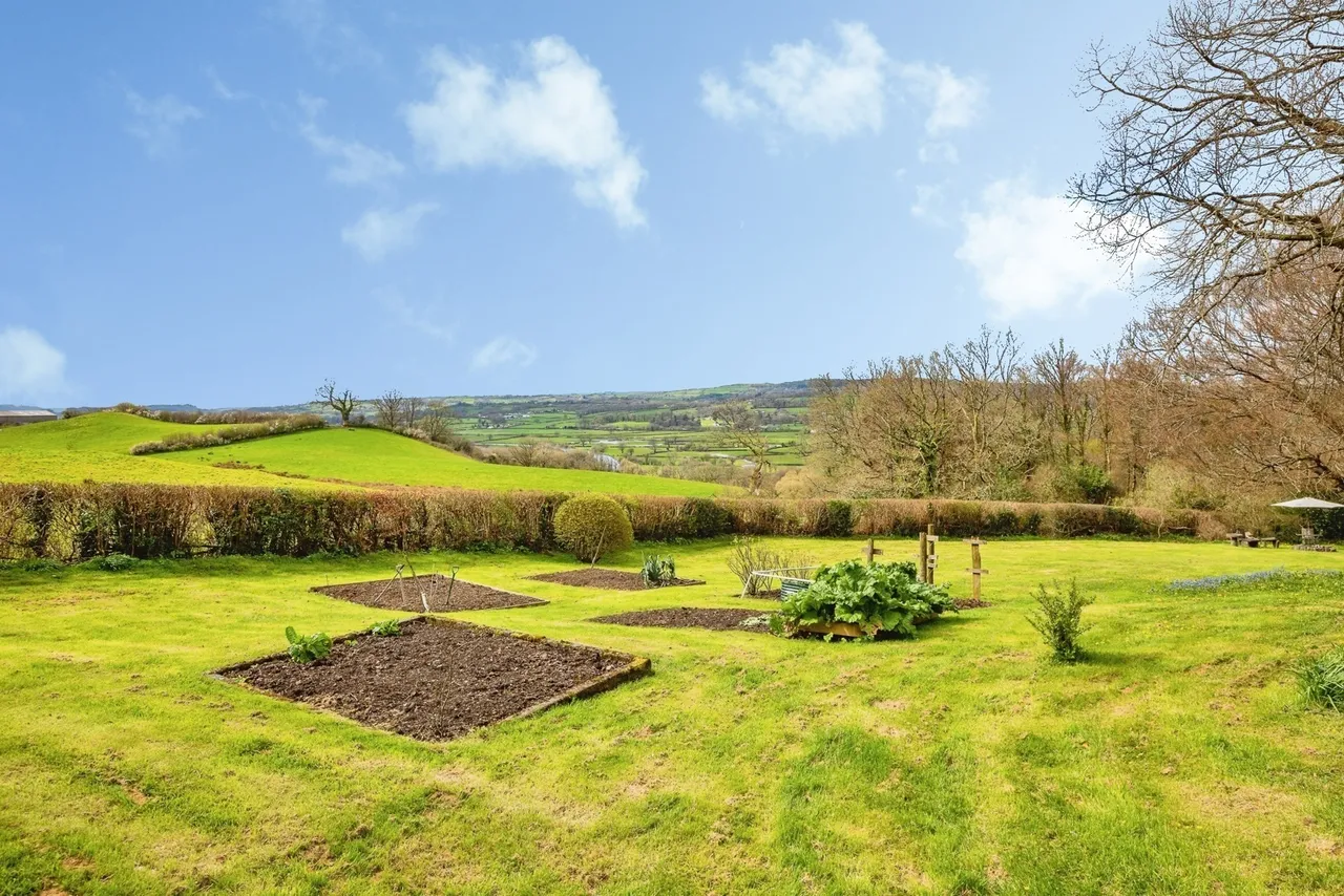 Bethlehem, Llandeilo, SA19, photo 18