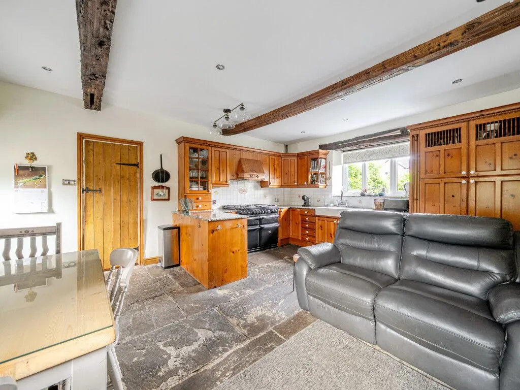 Snydale Road, Normanton, WF6, photo 5