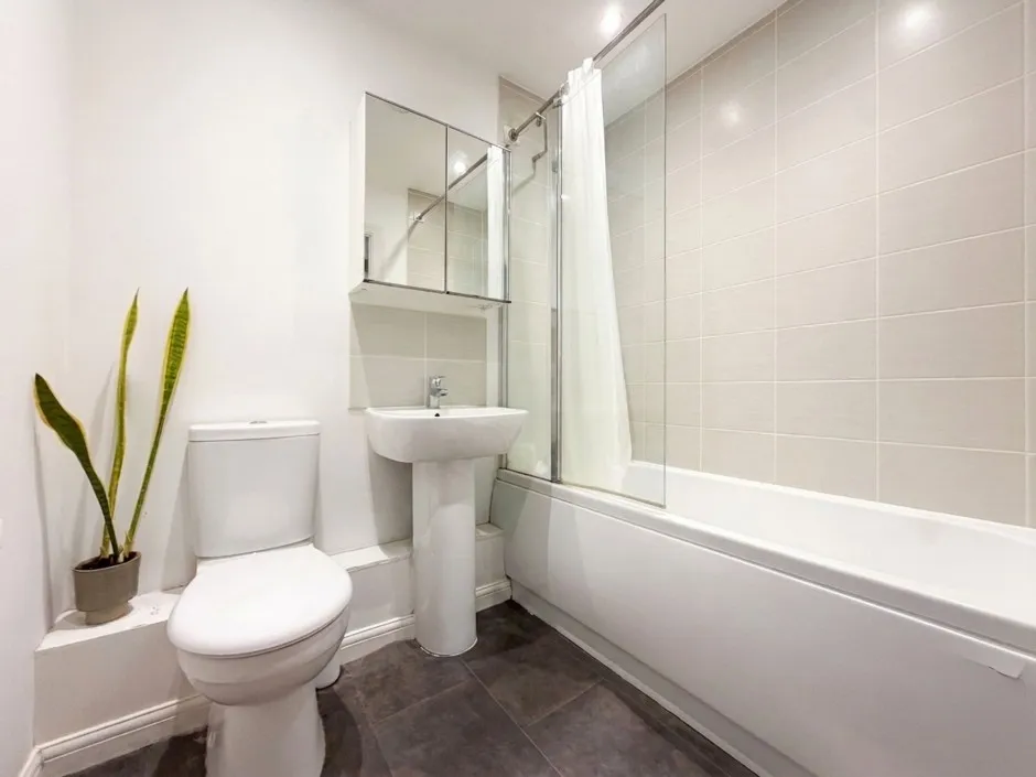 Stoke Road, Slough, SL2, photo 6
