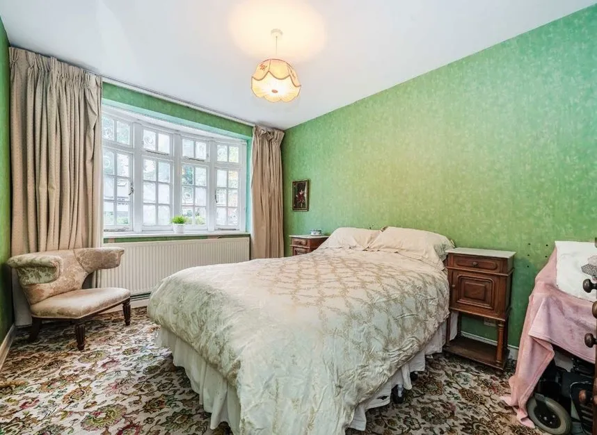 Ormond Crescent, Hampton, TW12, photo 7