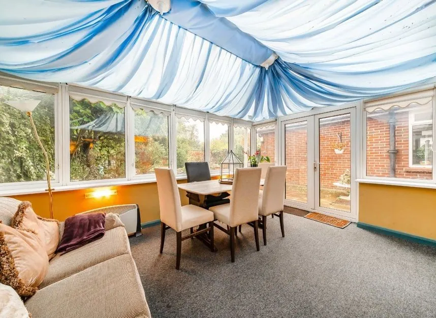 Ormond Crescent, Hampton, TW12, photo 5