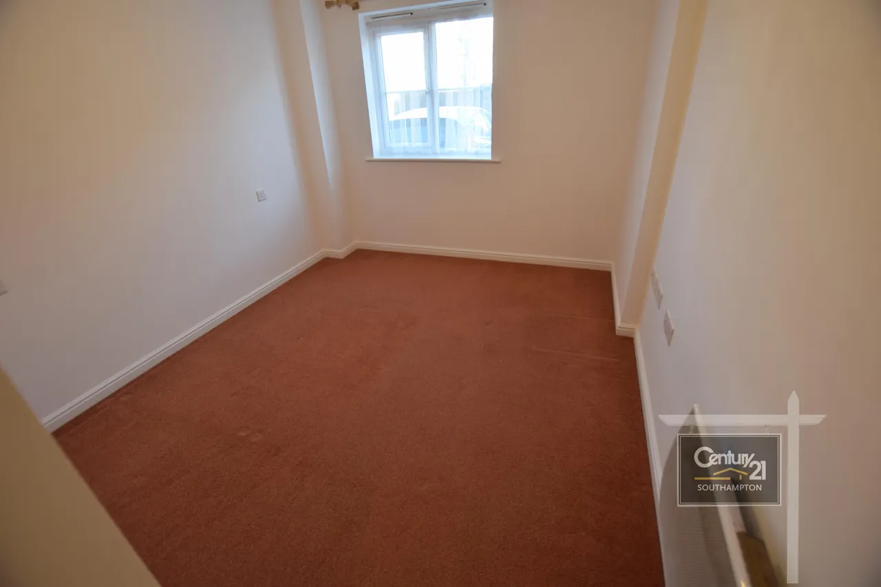 Hoddinott Road, Eastleigh, SO50, photo 4