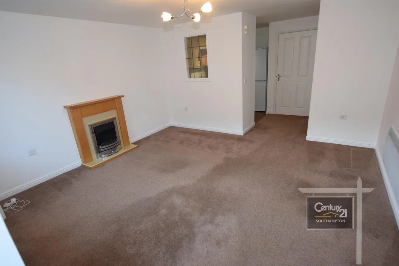 Hoddinott Road, Eastleigh, SO50, photo 2
