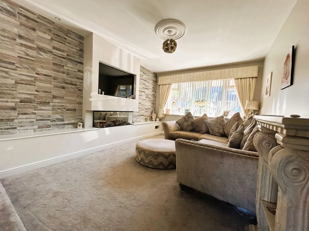 Vigo Terrace, Walsall Wood, WS9, photo 2