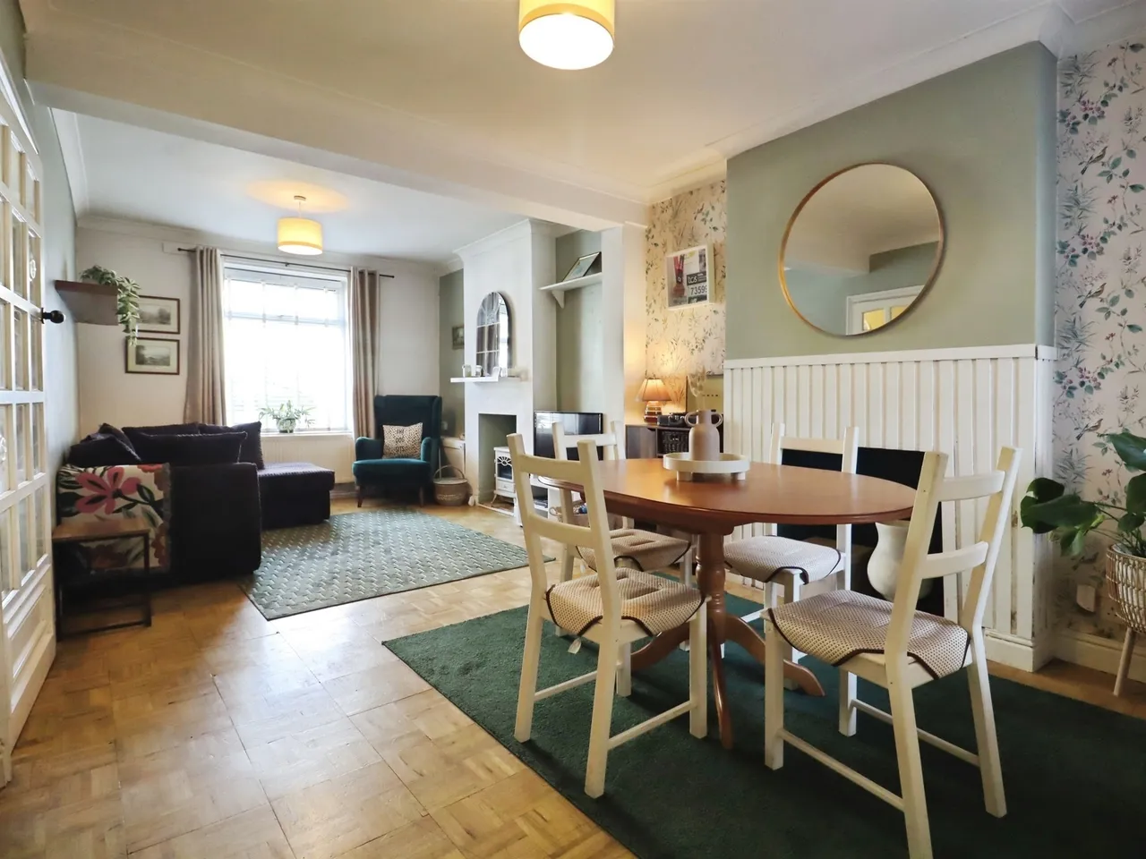 Main Street, Barry, CF63, photo 5