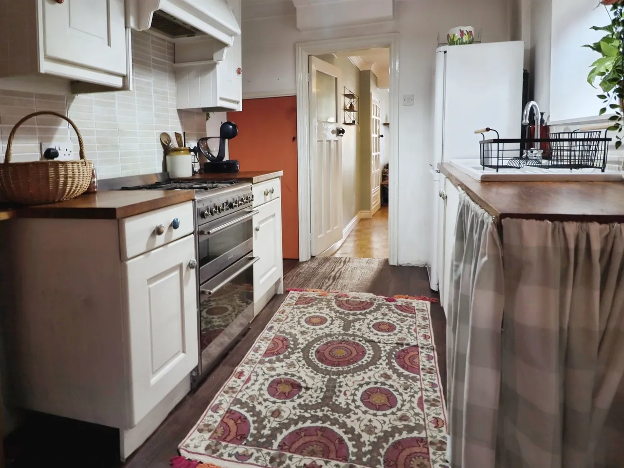 Main Street, Barry, CF63, photo 7
