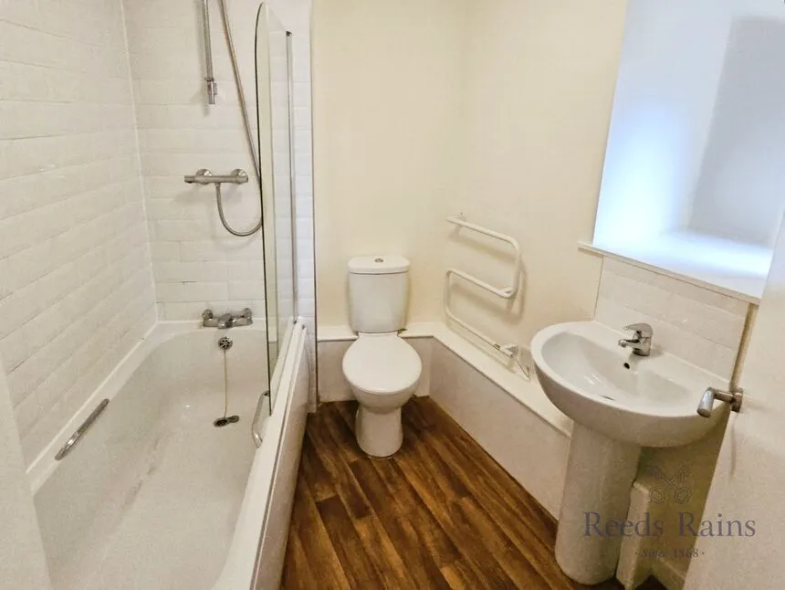 Hamnett Court, Birchwood, Warrington, WA3, photo 10