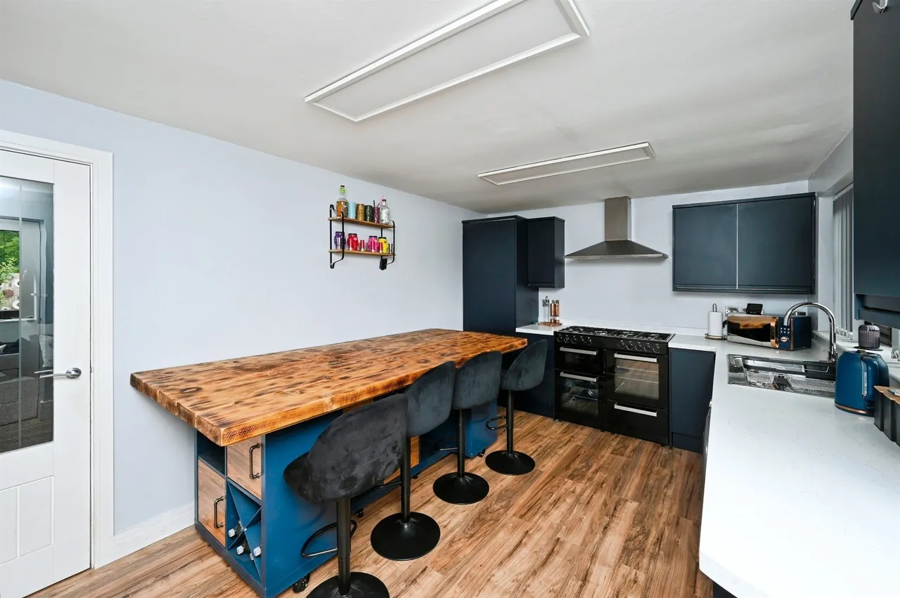 Manor Court, Riddings, DE55, photo 6