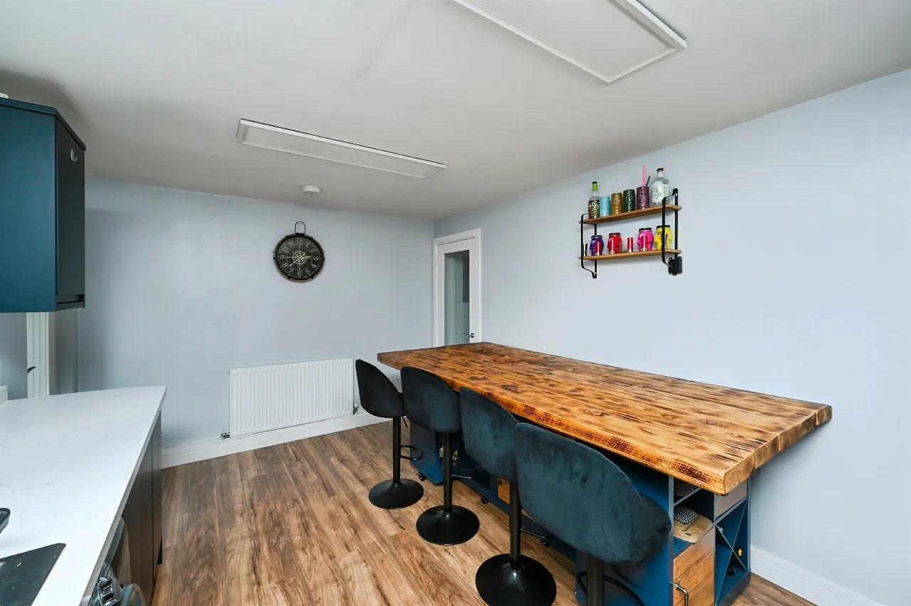 Manor Court, Riddings, DE55, photo 8