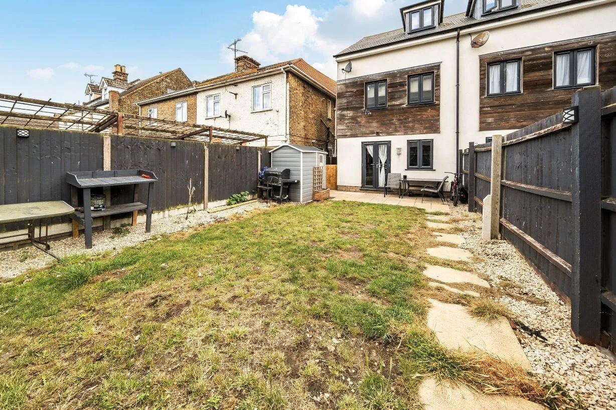 Ellis Road, Clacton-On-Sea, CO15, photo 17