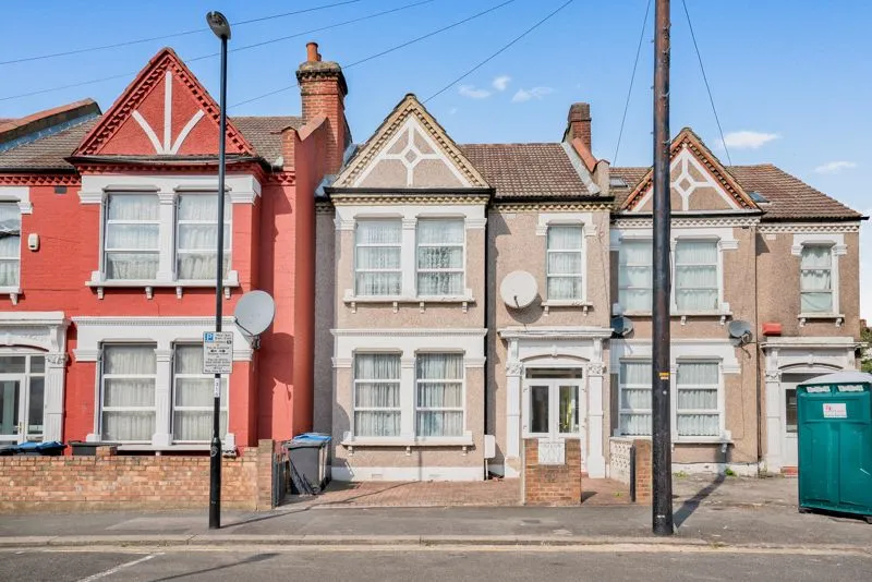 4 bed house for sale — Nova Road, Croydon CR0 2TL