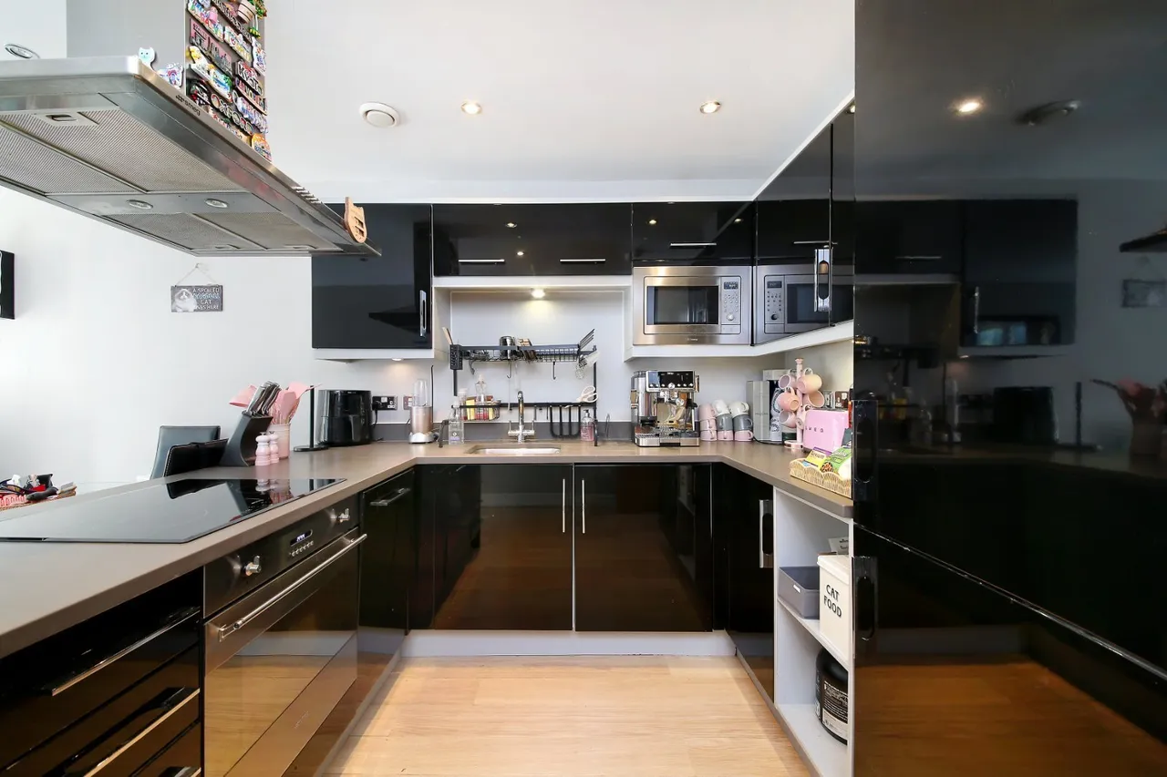 Eltringham Street, London, SW18, photo 4