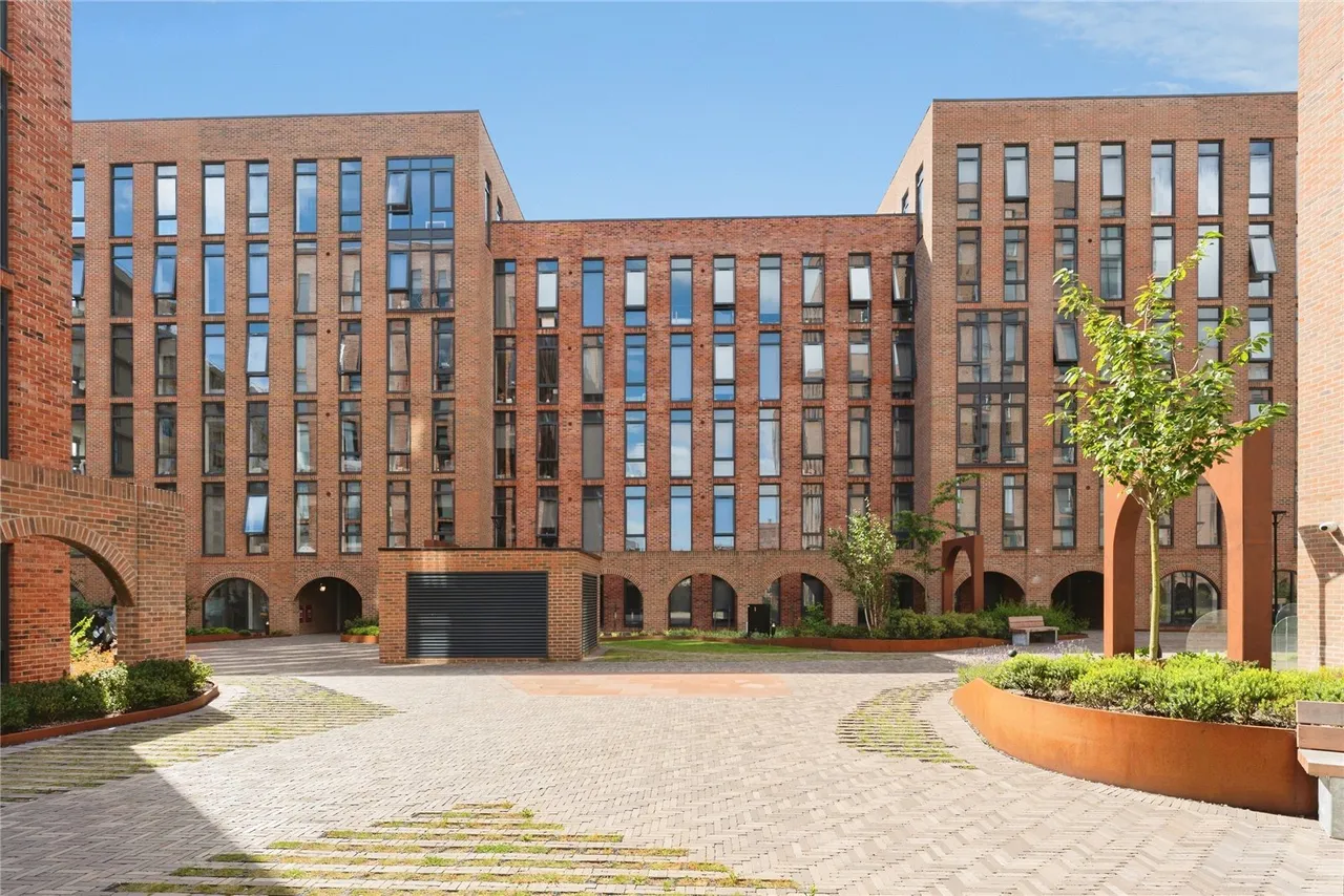 1 bed property for sale, Neptune Place, Liverpool, L8