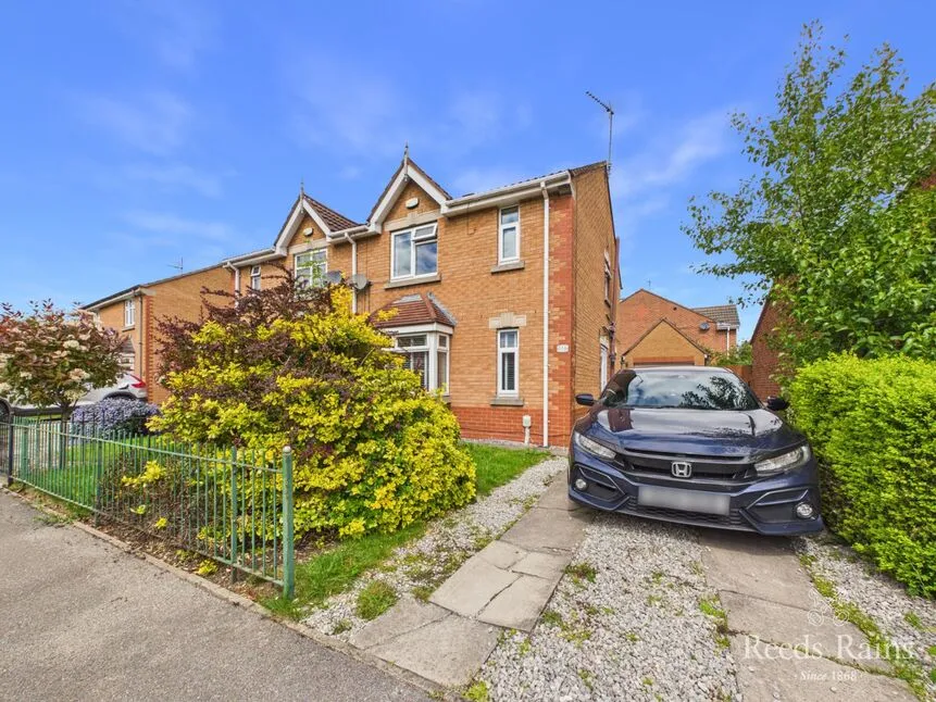 3 bed house for sale — Lindengate Avenue, Hull, HU7