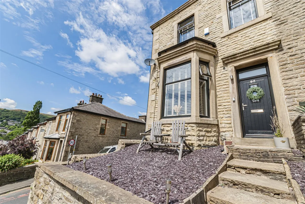 Peel Brow, Ramsbottom, Bury, Lancashire, BL0 0AL, photo 37