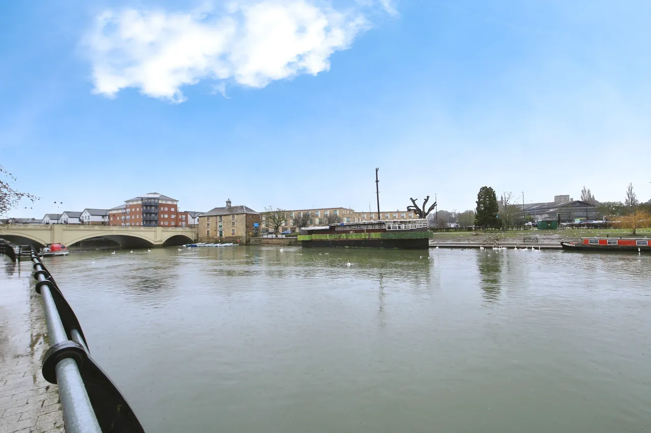 Armstrong House, Fletton Quays, PE2, photo 10