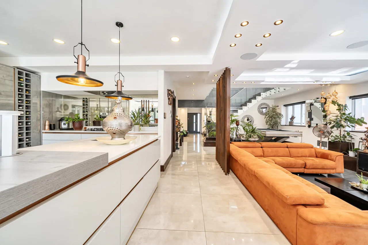 Sunray Avenue, West Drayton, UB7, photo 8