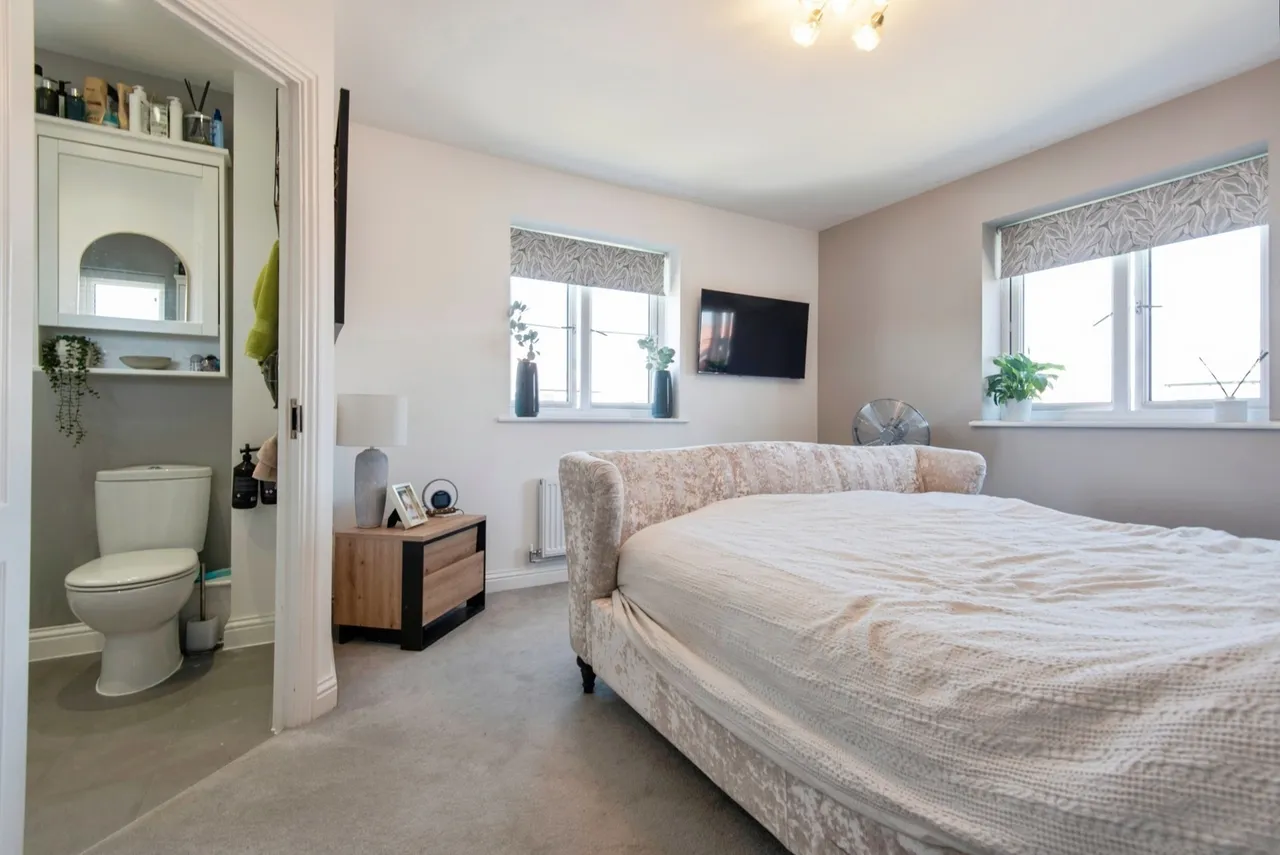 Lapwing Drive, Upper Caldecote, Biggleswade, Bedfordshire, SG18, photo 17