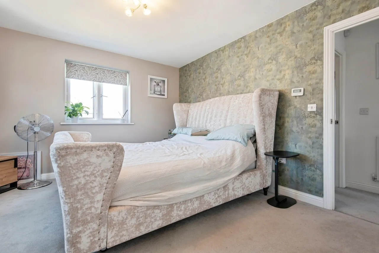 Lapwing Drive, Upper Caldecote, Biggleswade, Bedfordshire, SG18, photo 16