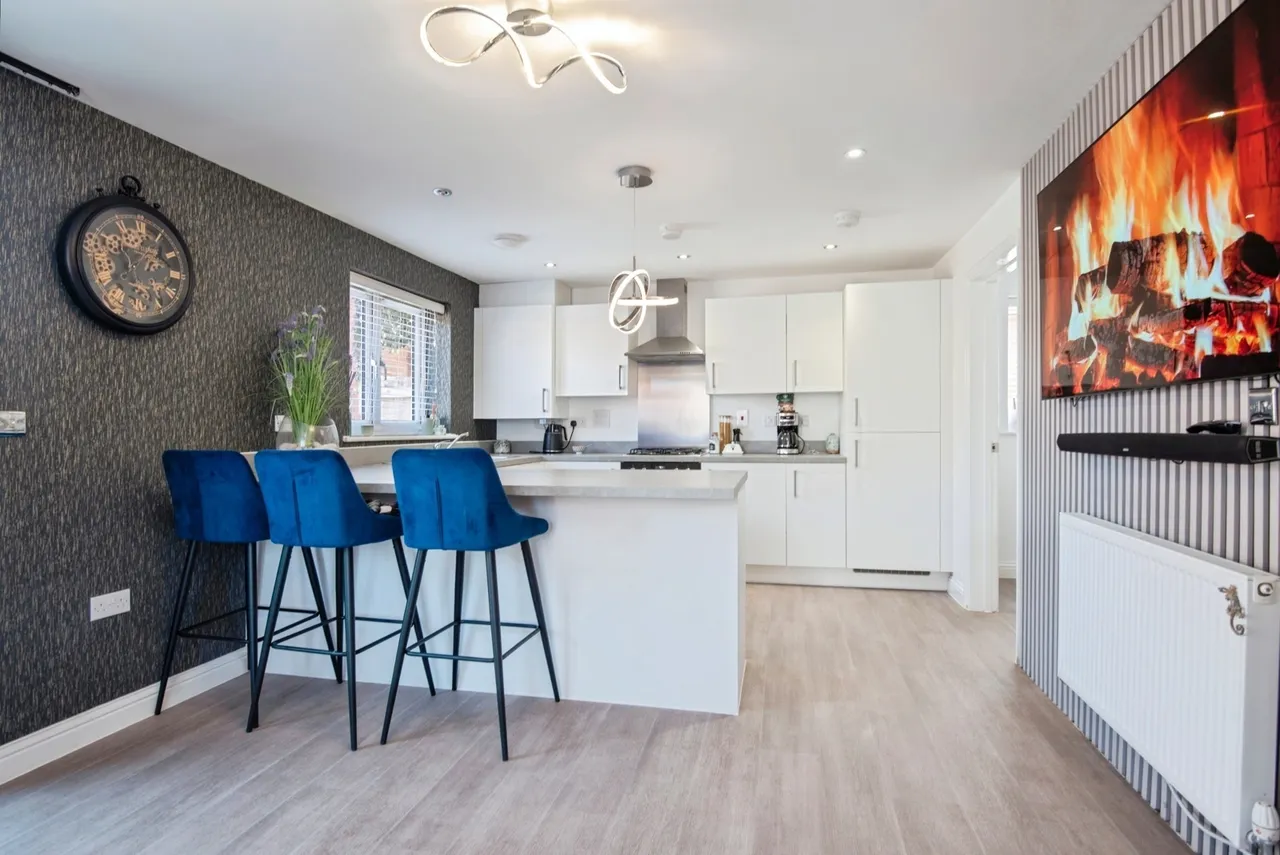 Lapwing Drive, Upper Caldecote, Biggleswade, Bedfordshire, SG18, photo 6