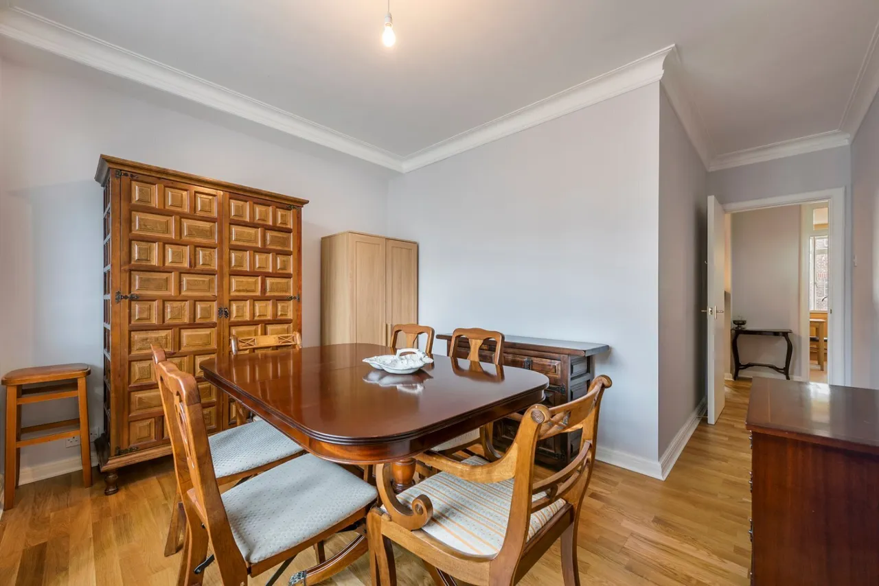 Finchley Road, Hampstead, NW3, photo 12
