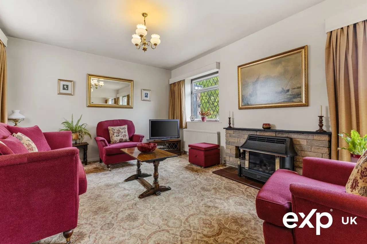 Milton Crescent, Ravenshead, photo 6