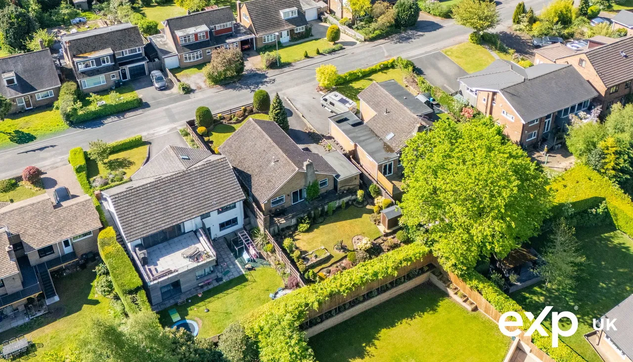 Milton Crescent, Ravenshead, photo 28