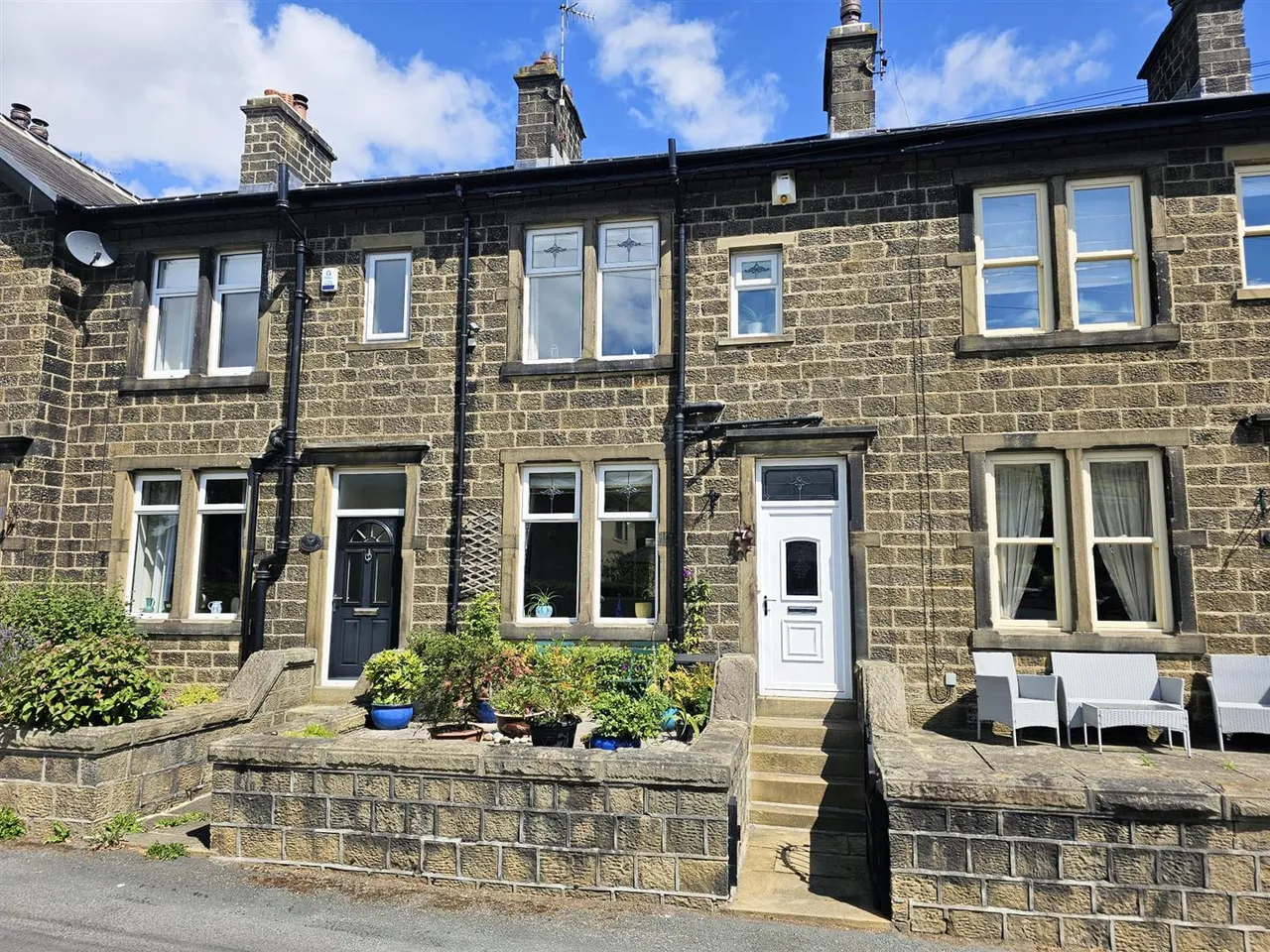3 bed house for sale — Holly Bank, Sutton-In-Craven, BD20 7QN