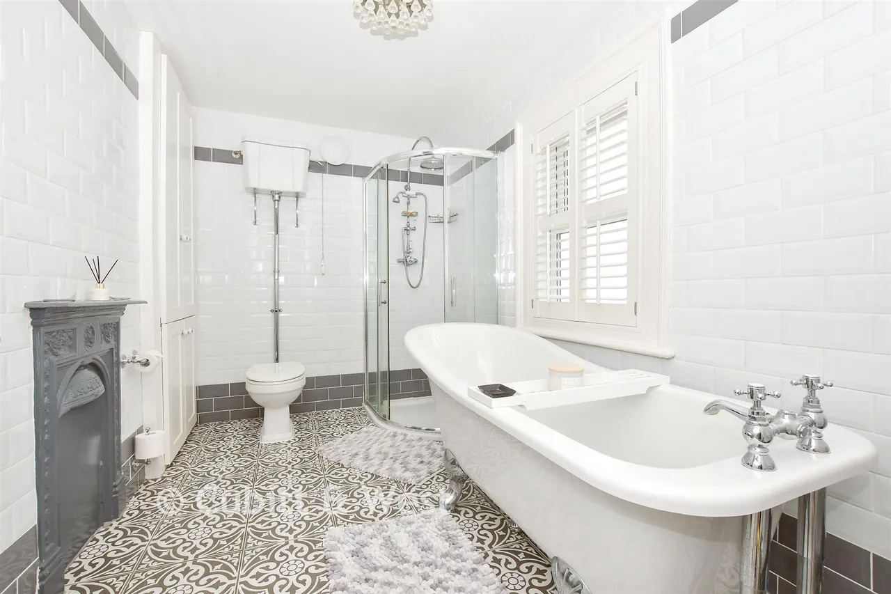 St. John's Road, Carshalton, SM5, photo 9