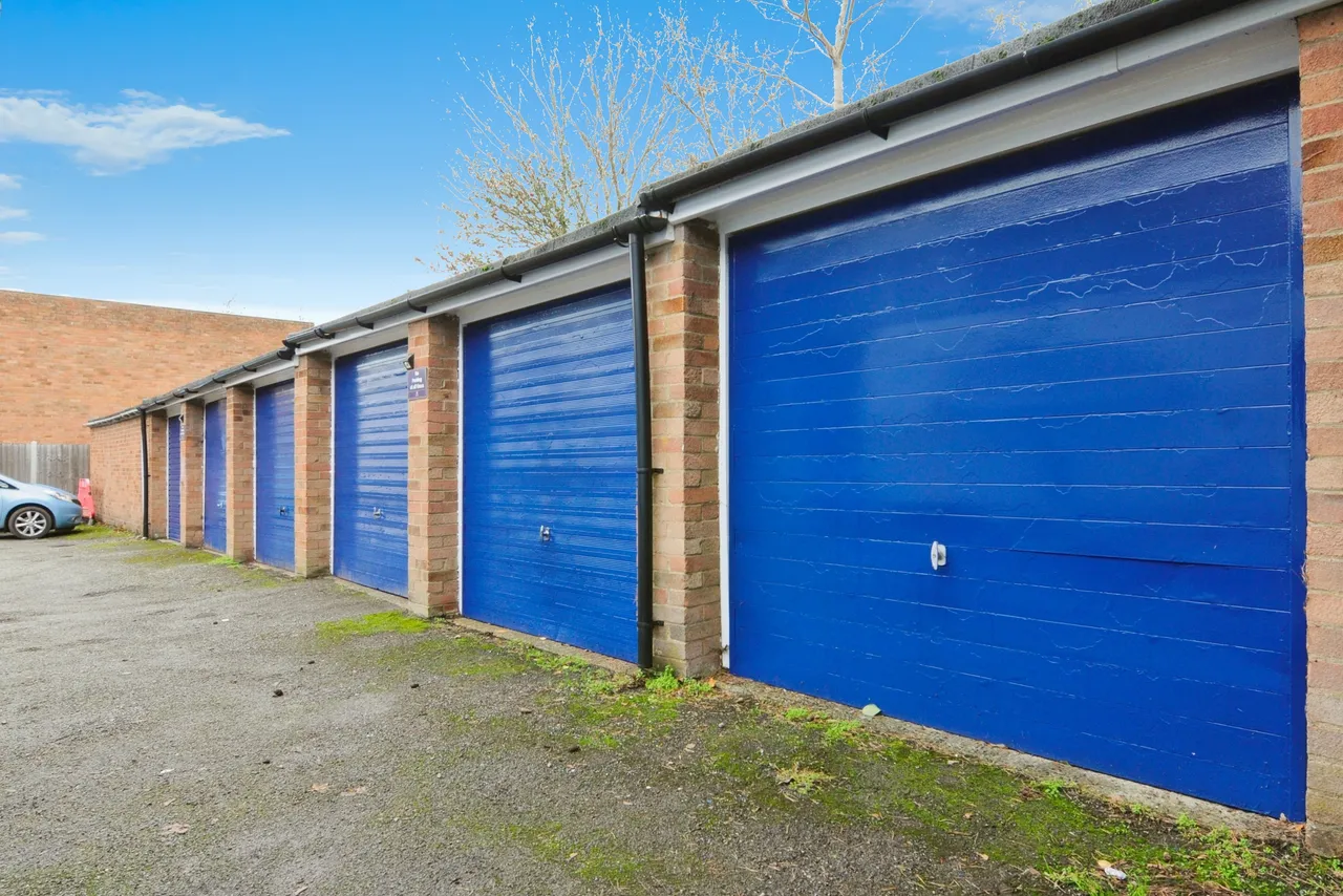 Burland Road, Brentwood, CM15, photo 16