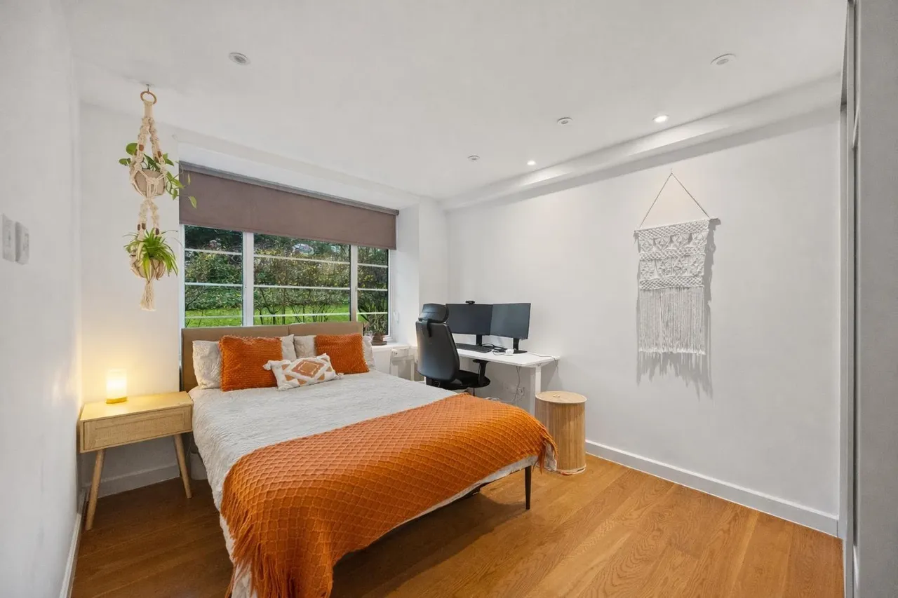 Belsize Avenue, London NW3 4BH, photo 6