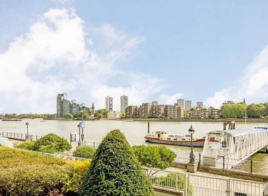 Chelsea Crescent, Chelsea Harbour, SW10, photo 2