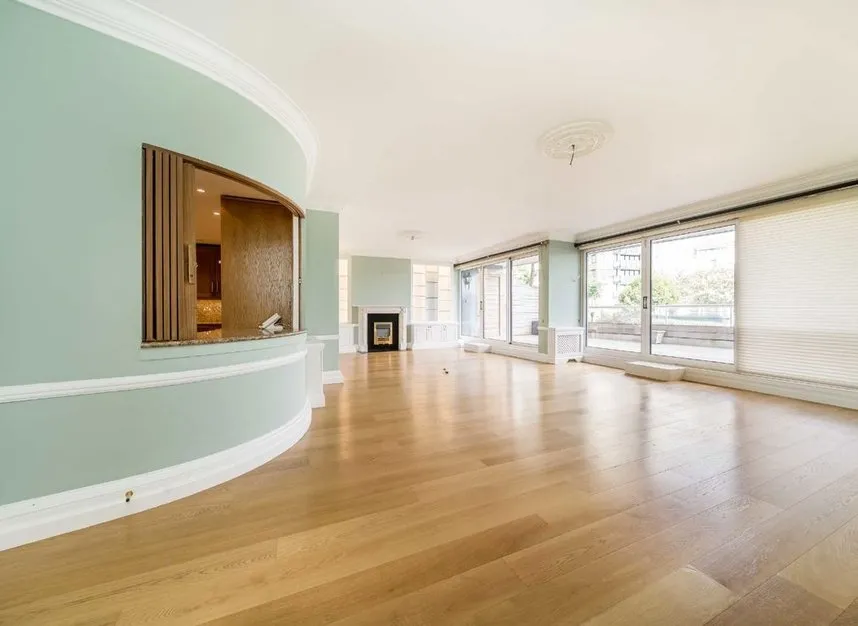 Chelsea Crescent, Chelsea Harbour, SW10, photo 3