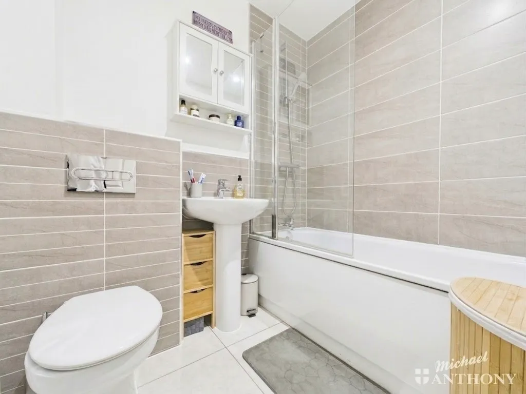 Hadrian Crescent, Leighton Buzzard, LU7 4EH, photo 7
