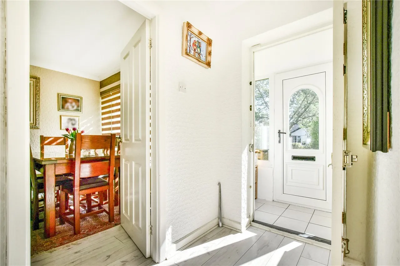 Melrose Crescent, Hale, Altrincham, WA15, photo 14