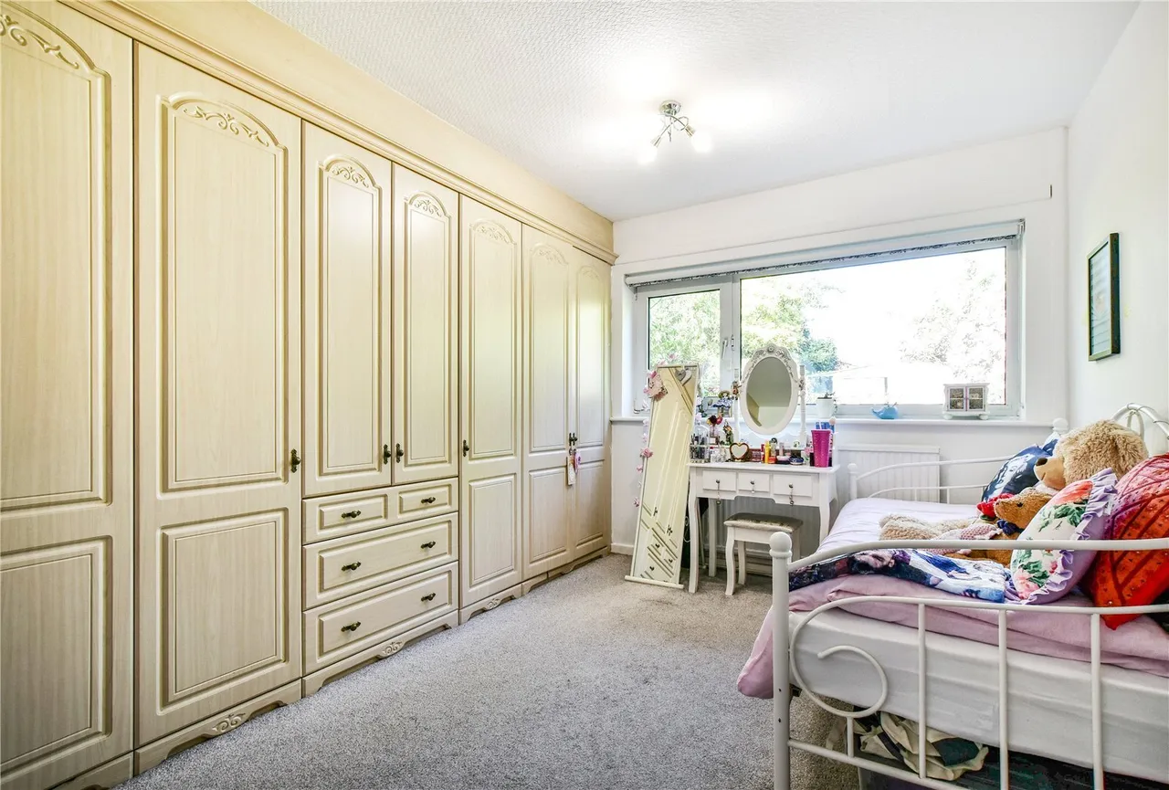 Melrose Crescent, Hale, Altrincham, WA15, photo 13