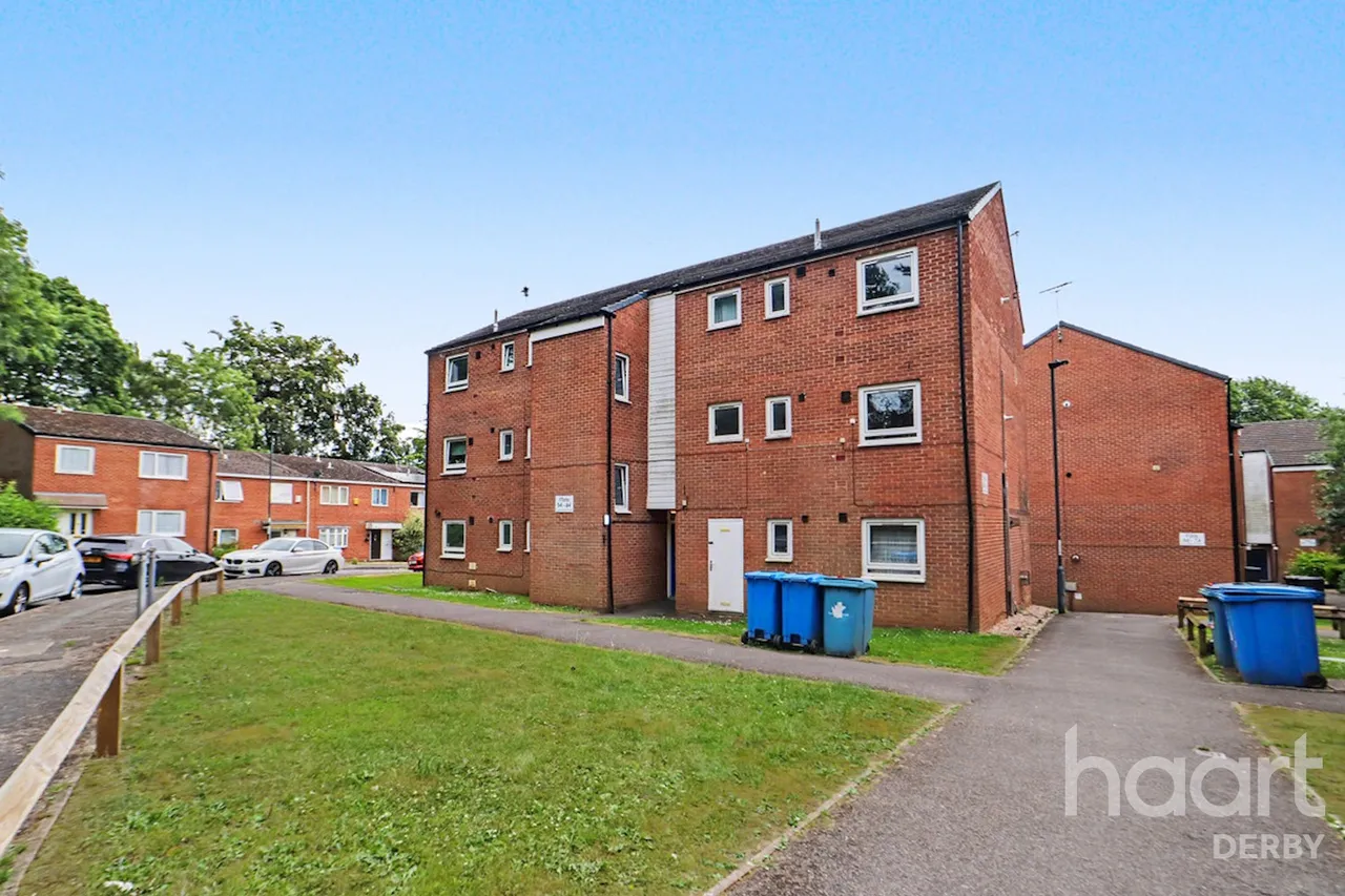 2 bed flat for sale, Cloudwood Close, Derby, DE23