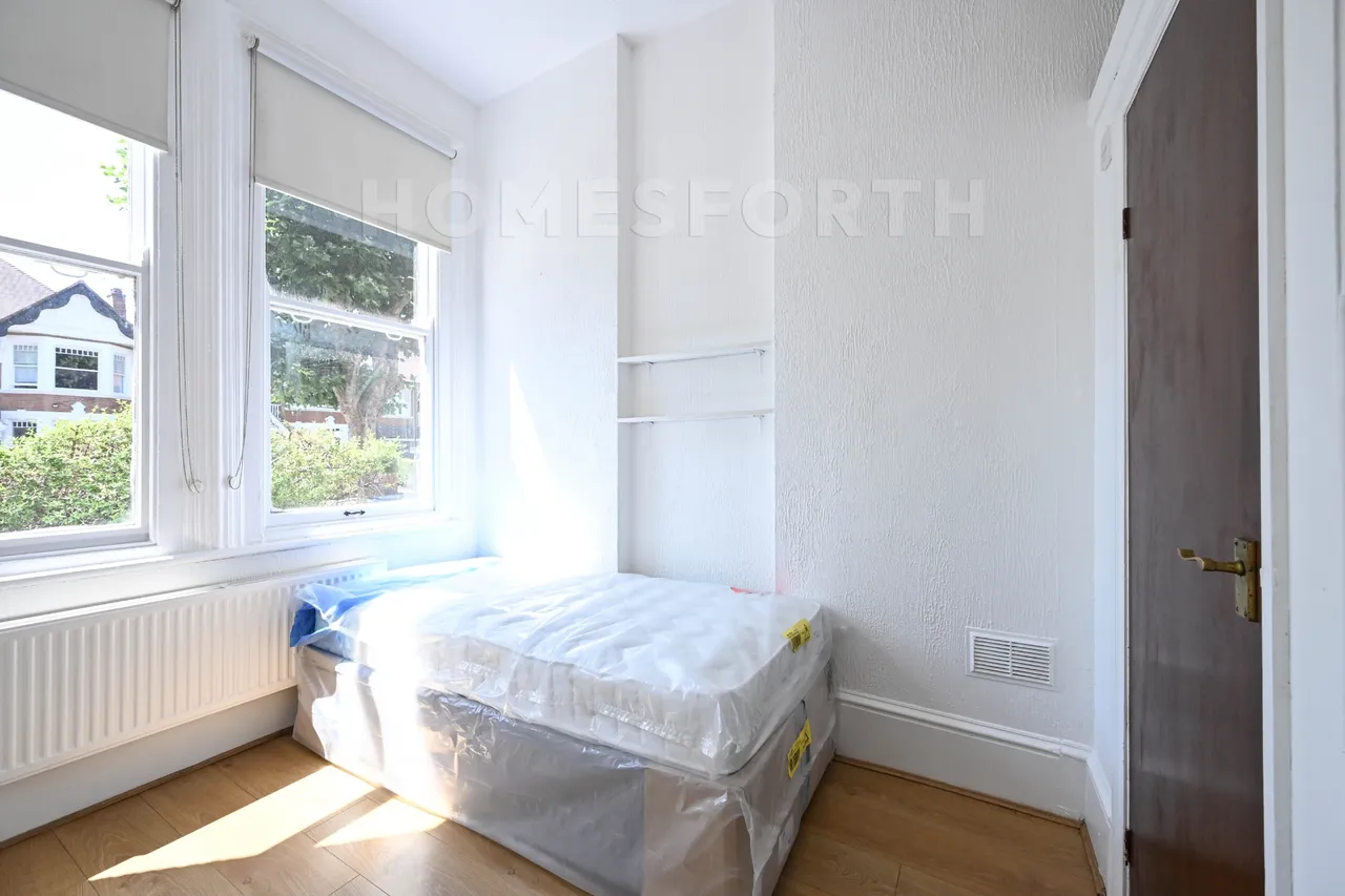 Teignmouth Road, Mapesbury Conservation, NW2, photo 4