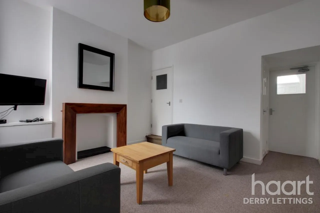 Pybus Street, DE22, photo 6