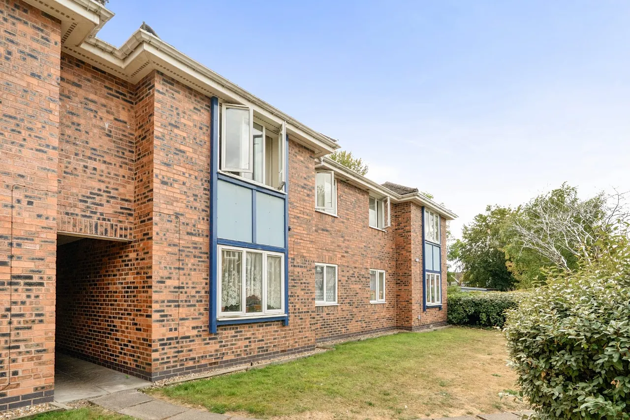 Corinthian Court, Alcester, B49, photo 19