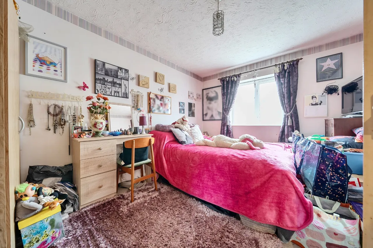 Corinthian Court, Alcester, B49, photo 10